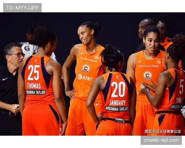 明尼苏达山猫榜眼签选中TCU控卫奥利维娅-迈尔斯，西雅图风暴探花签选中西班牙中锋阿瓦-法姆